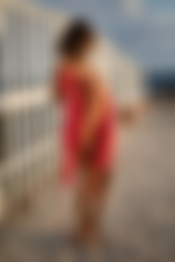 [photodromm.com] 2020-01/[photodromm.com] - 2020.01.06 - Clover - Favignana Beach Club (x46) 2000x3000/10l.jpg