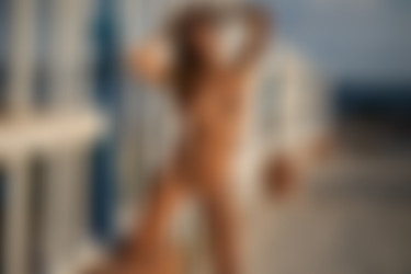 [photodromm.com] 2020-01/[photodromm.com] - 2020.01.06 - Clover - Favignana Beach Club (x46) 2000x3000/19l.jpg